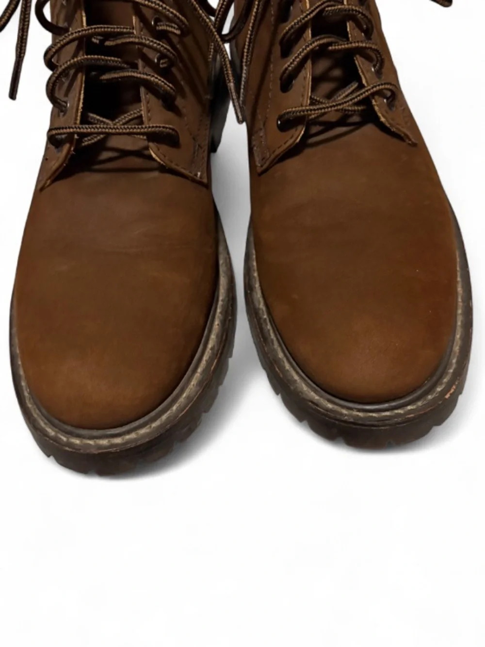 Thursday Boot Company hero…built handle